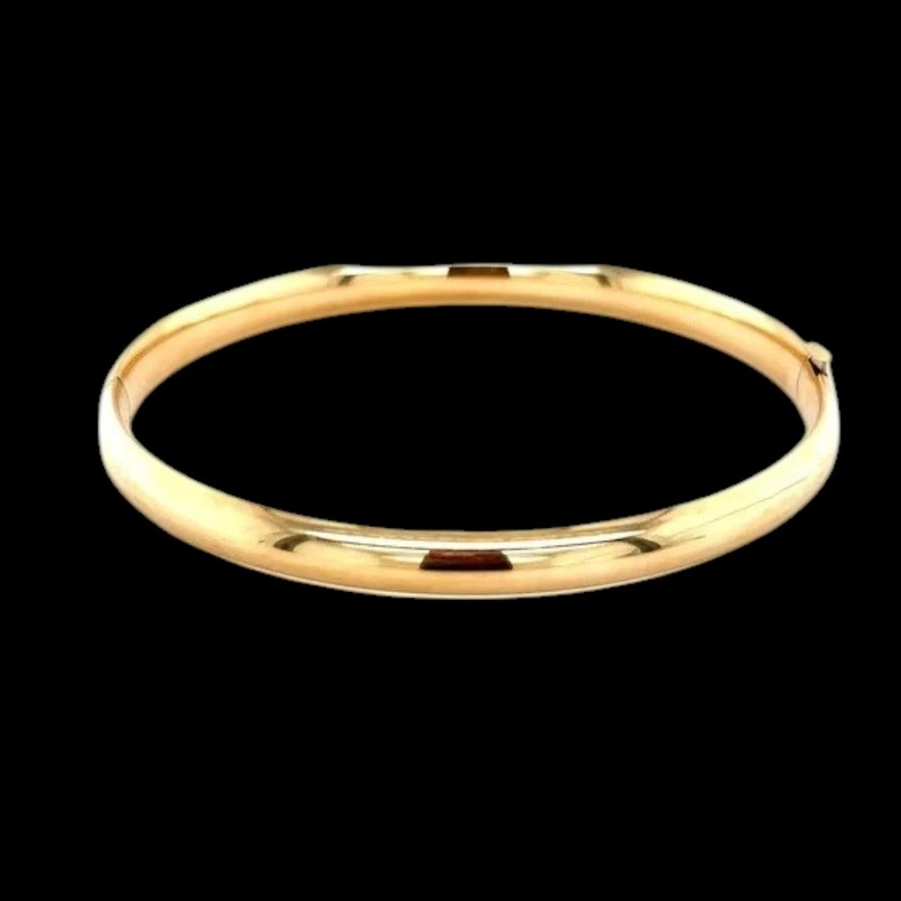 Eternalgold 14K Yellow Gold Oval Bangle Bracelet - Women - medium-large